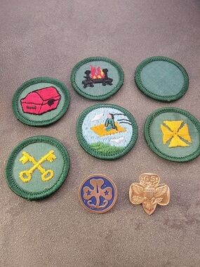 Vintage 1970's Girl Scout Badges & Pins